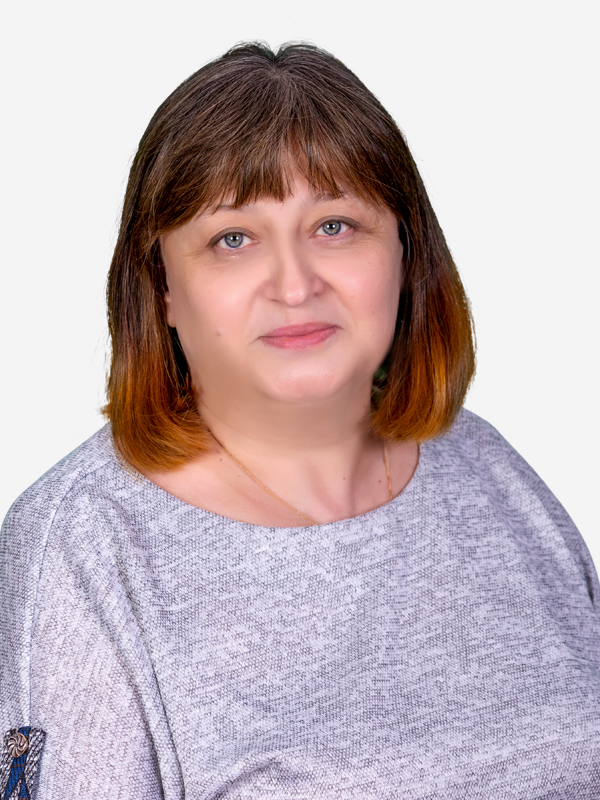 Музыкальный руководитель Конопля Эльмира Евгеньевна.